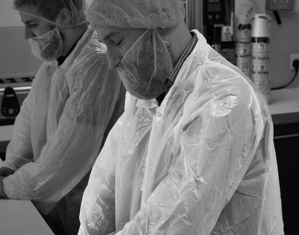 POLYTHENE VISITOR LAB COAT 12PCS INDIVIDUALLY PACKAGED